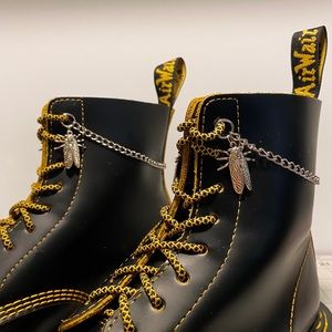 Cicada Anklet Charm Chains for Boots & Skates